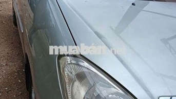 Toyota Innova 2006 Bạc