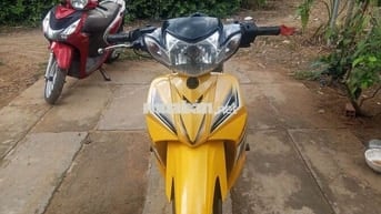 Yamaha Sirius màu Vàng
