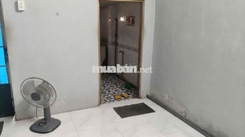 BÁN LÔ ĐẤT Ở 154M2 ĐẤT CÓ NHÀ CỬA ĐIỆN NƯỚC ĐẦY ĐỦ,CÁCH QLO 20 300M