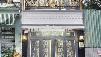 B.án nhà sát mặt tiền Lê Văn Quới -  xe hơi 8m - 52m2 (3x17) 2 tầng