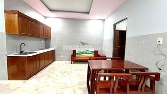 CHO THUÊ CĂN HỘ 2 PN ĐƯỜNG MÊ LINH GIÁ 6 TRIỆU/THÁNG