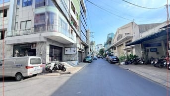 📍Góc 2 MT Hẻm 10m thông Tân Sơn Nhì - Ngang 5m hiếm - Thang máy 450kg