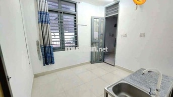 Cho thuê phòng giá từ 2tr  Nội thất:tủ bếp  Hẻm 551 Lê Văn Khương