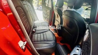 Giá *** GLC300 4Matic Định Cư bán Nhanh 890tr
