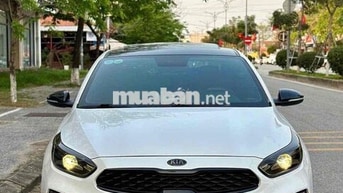 Kia Cerato 2021 Premium 2.0 48000 km
