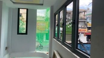 Hot! Có 1 0 2 !cho thuê nhà lý thái tổ P1,Q3, giá 14tr