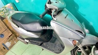 Honda SCR110 màu Bạc