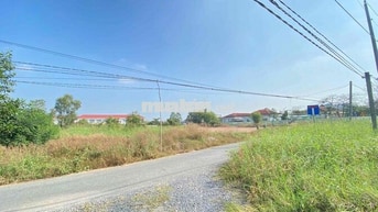 cần bán gấp đất QH full thổ cư 100%, 1400 m2