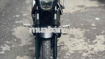 Suzuki Satria Đen, máy zin chất
