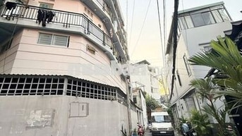 PHÒNG MỚI BANCONG-THOÁNG MÁT ngay VinCom Thủ Đức