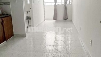 Chính chủ cần bán căn hộ Lê Thành Tân Tạo, chỉ 790tr bao phí. 