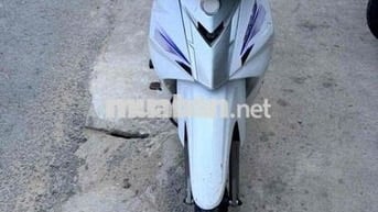 Yamaha Sirius Trắng 50cc Thể thao