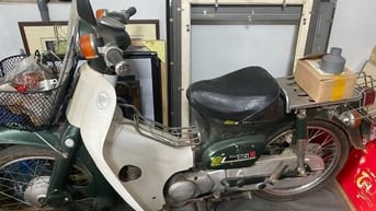 Bán xe Honda 81/86 , xe chạy êm ít xăng đồ zin còn nhiều
