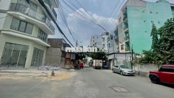 CHDV GÒ GẤP GIÁP BÌNH THẠNH - HẺM XE TẢI TRÁNH - 120M² - 11 PHÒNG
