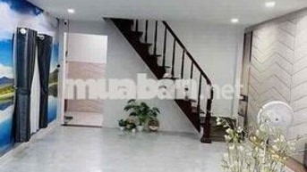 nhà nc sát mt  5.2 x14 trệt lầu 3pn nguyễn xí p13 Q.BT