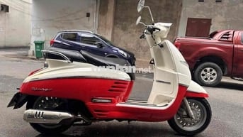 Bán xe máy PEUGOUT màu đỏ trắng