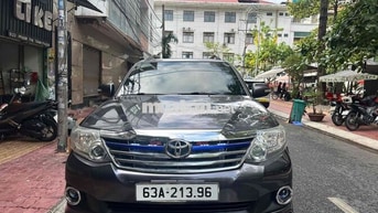 Toyota Fortuner G 2012 Xám 160.000 km