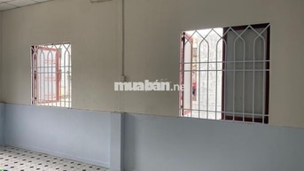 P.cửa sổ nvs riêng, ngay trung tâm tp có thể đi bộ tới SGU 5”