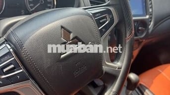 Mitsubishi Triton 2022 Đen