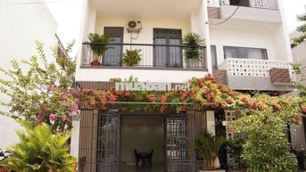 🏡 CHO THUÊ NHÀ 2 TẦNG MẶT TIỀN ĐẶNG VĂN CHUNG – KĐT NAM HÒA XUÂN 🏡