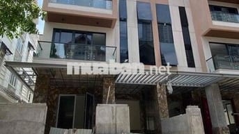 CHO THUÊ BIỆT THỰ MỚI 100%- THANG MÁY- 6 Phòng Ngủ