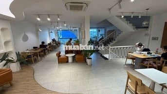 nhà nguyên căn 8 x 20 trệt 2 lầu đường số 19 đối diện coop mart