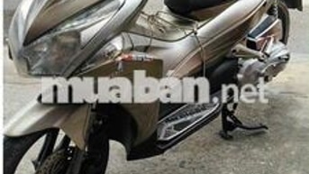 Honda Air Blade màu Vàng cát