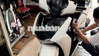 Honda SH 160 2026 Trắng 1000 km