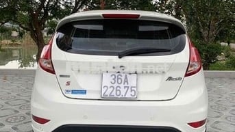 Ford Fiesta Ecoboost 2016 tự động