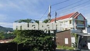 mặt tiền lớn ,xây biệt thự , nhà hàng , khách sạn