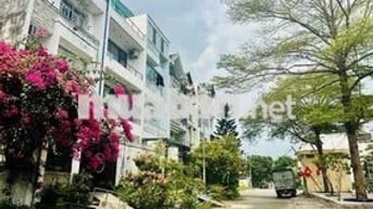 BÁN NHÀ MẶT TIỀN KDC- XE HƠI ĐỔ CỬA- 5 x 20 - 3 TẦNG - 6.1 TỶ GẦN BXE