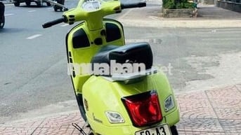 Piaggio Vespa GTS 250 ie nhập ý xe siêu đẹp zin