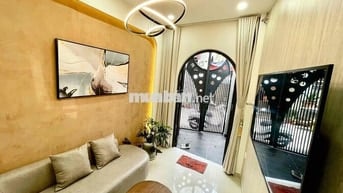 Vị trí và,ng mới đẹp 2 tầng kiên cố Hoa Đào x Đoàn Thị Điểm