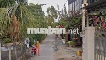 Đất kiệt bê tông ô tô điện ngọc 230m, sát khu công nghiệp điện ngọc