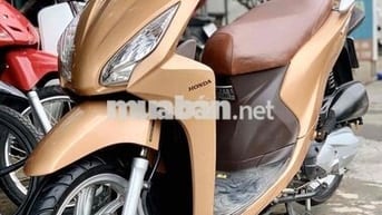 Honda Vision 2017 Vàng đồng