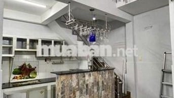 Cho thuê nhà nguyên căn Quận Tân Phú (chính chủ)