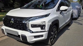 Mitsubishi Xpander Cross 2025 Trắng 10.645 km