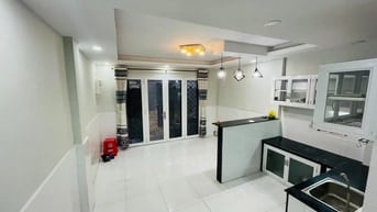 Cần vốn đầu tư bán gấp nhà Thích Quảng Đức, Phú Nhuận 60m2, giá 950tr