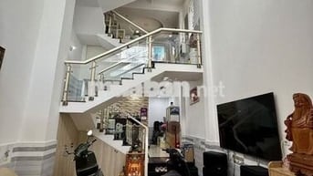 Chính chủ - Bán nhà riêng hẻm 100 Thích Quảng Đức Phú Nhuận 10.2 tỷ