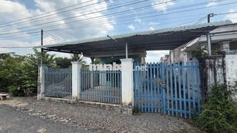 Chủ Về SG sống với con cái nên không còn nhu cầu ở nữa nên bán