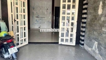 NHÀ NGAY CHỢ ĐẦU MỐI, CẦU VƯỢT GÒ DƯA 80M2 4PN 2WC Ở GIA ĐÌNH, KD, VP