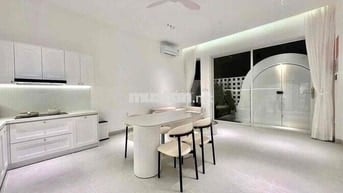 VILA HỒ BƠI SÂN VƯỜN 2 PHÒNG NGỦ FULL NỘI THẤT ĐẸP
