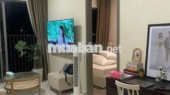 Căn 2PN cần bán View Thành phố; Full nội thất. lH Hương xem nhà.