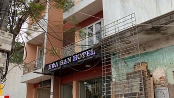 Bán lô đất đẹp 02mặt đường Phạm Văn Đồng 184/360m2 Hải Thành Hải Phòng