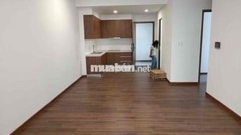 Bán căn 2PN view hồ bơi giá chỉ 4 tỷ 2. View hướng mát, đã có sổ hồng