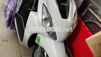 Honda Vision 2021 Trắng