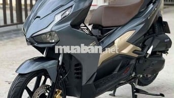 Honda Air Blade 125 Xám vàng