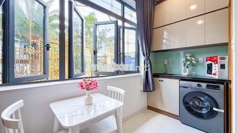CĂN HỘ MỚI XÂY SIÊU ĐẸP NẰM Ở TRUNG TÂM QUẬN 7 CÁCH RMIT 2P ĐI BỘ