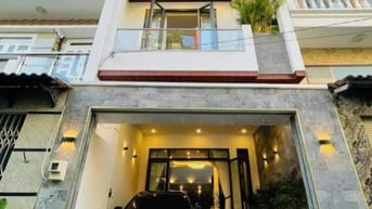 ĐỊNH CƯ BÁN GẤP! Chủ bán nhà Bình Thạnh giá rẻ 3TỶ5, ngay cầu thị nghè