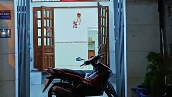 Cho thuê nhà MT trung tâm quận 12 